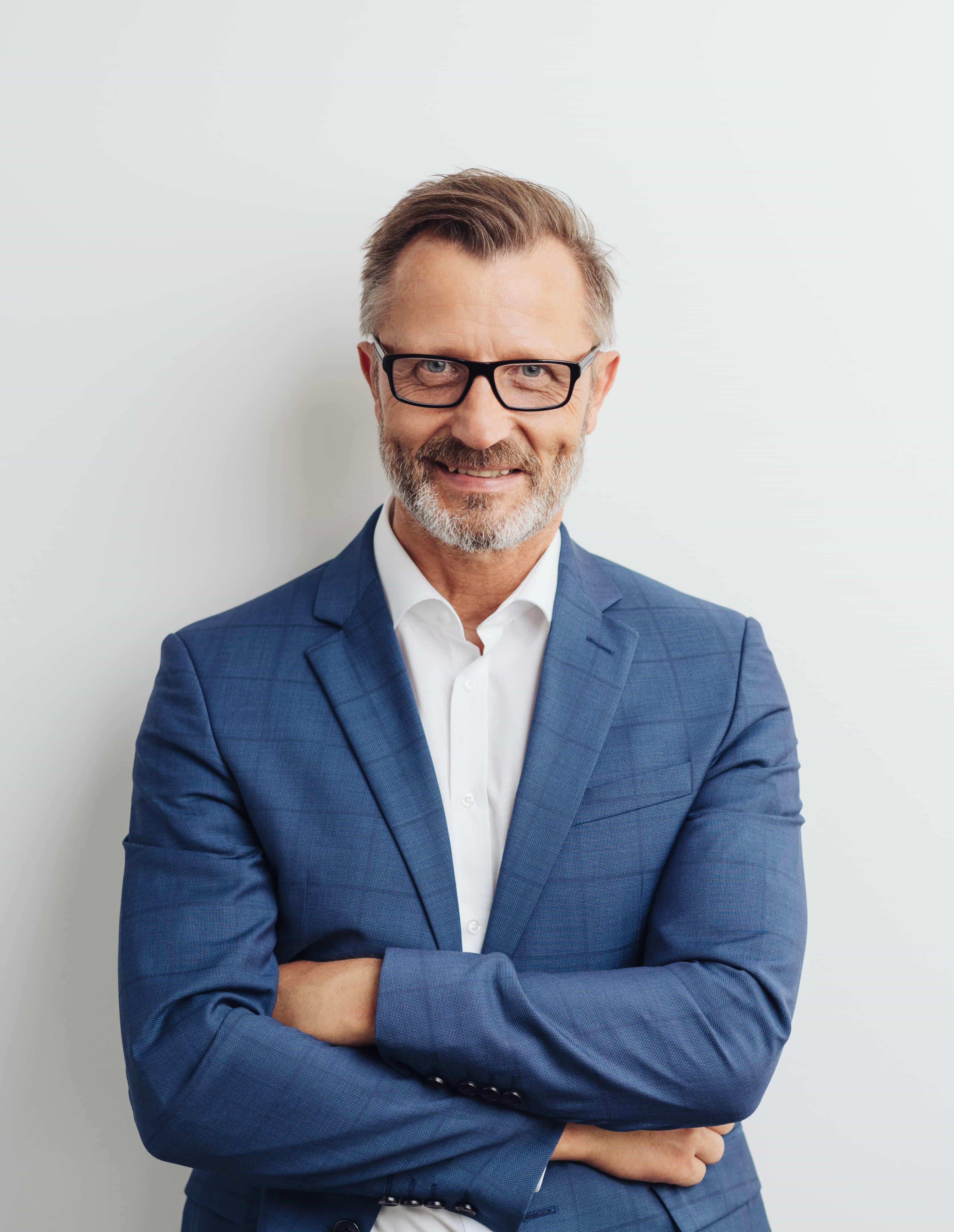 man who knows better